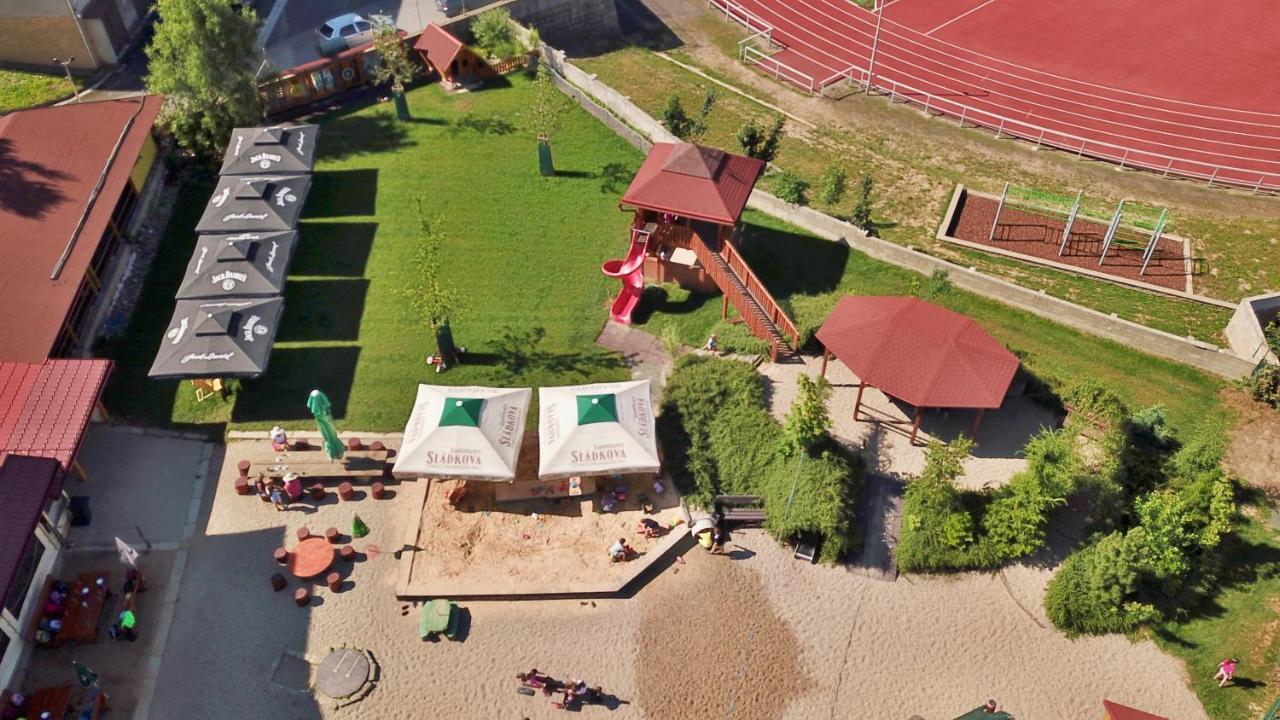 Apartmany Bejby Turnov Buitenkant foto
